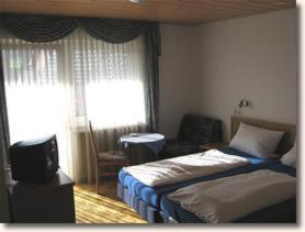 Frankischer Landgasthof Ξενοδοχείο Uettingen Δωμάτιο φωτογραφία